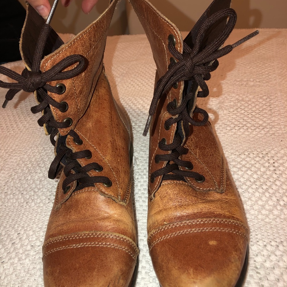 Steve Madden Boots
